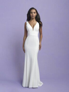 New with tags! Allure Romance Wedding Dress
